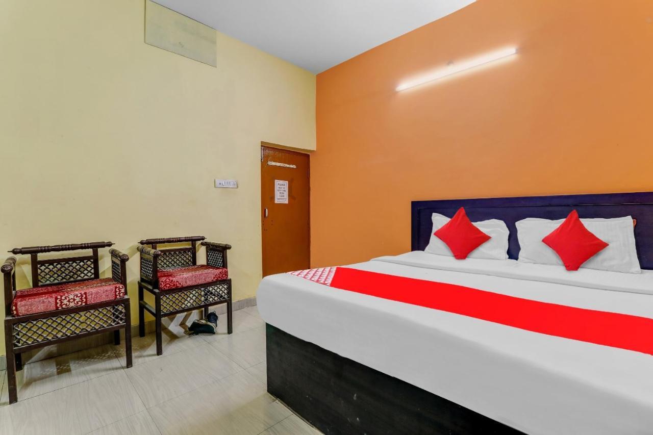 Flagship Hotel Suman Niwas Bijnaur Buitenkant foto
