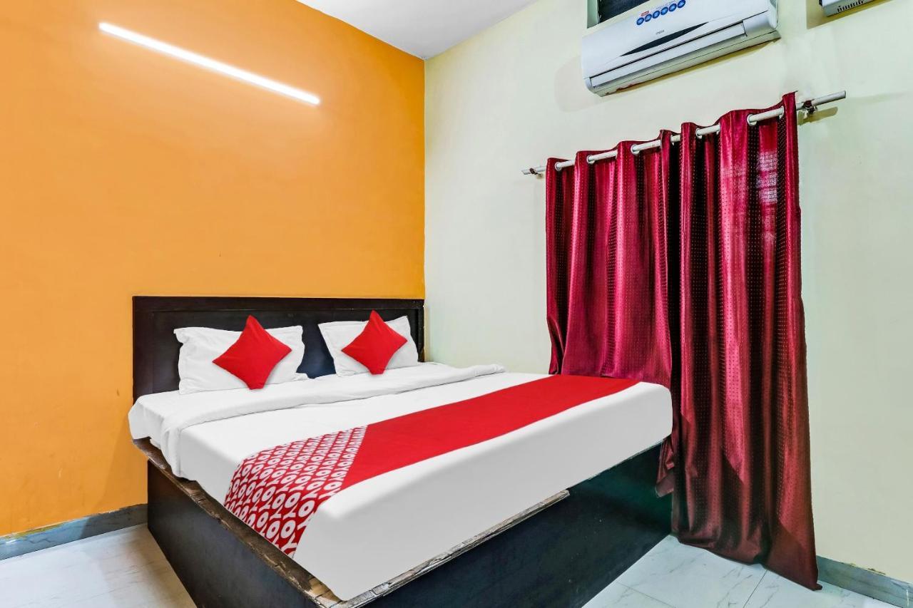 Flagship Hotel Suman Niwas Bijnaur Buitenkant foto