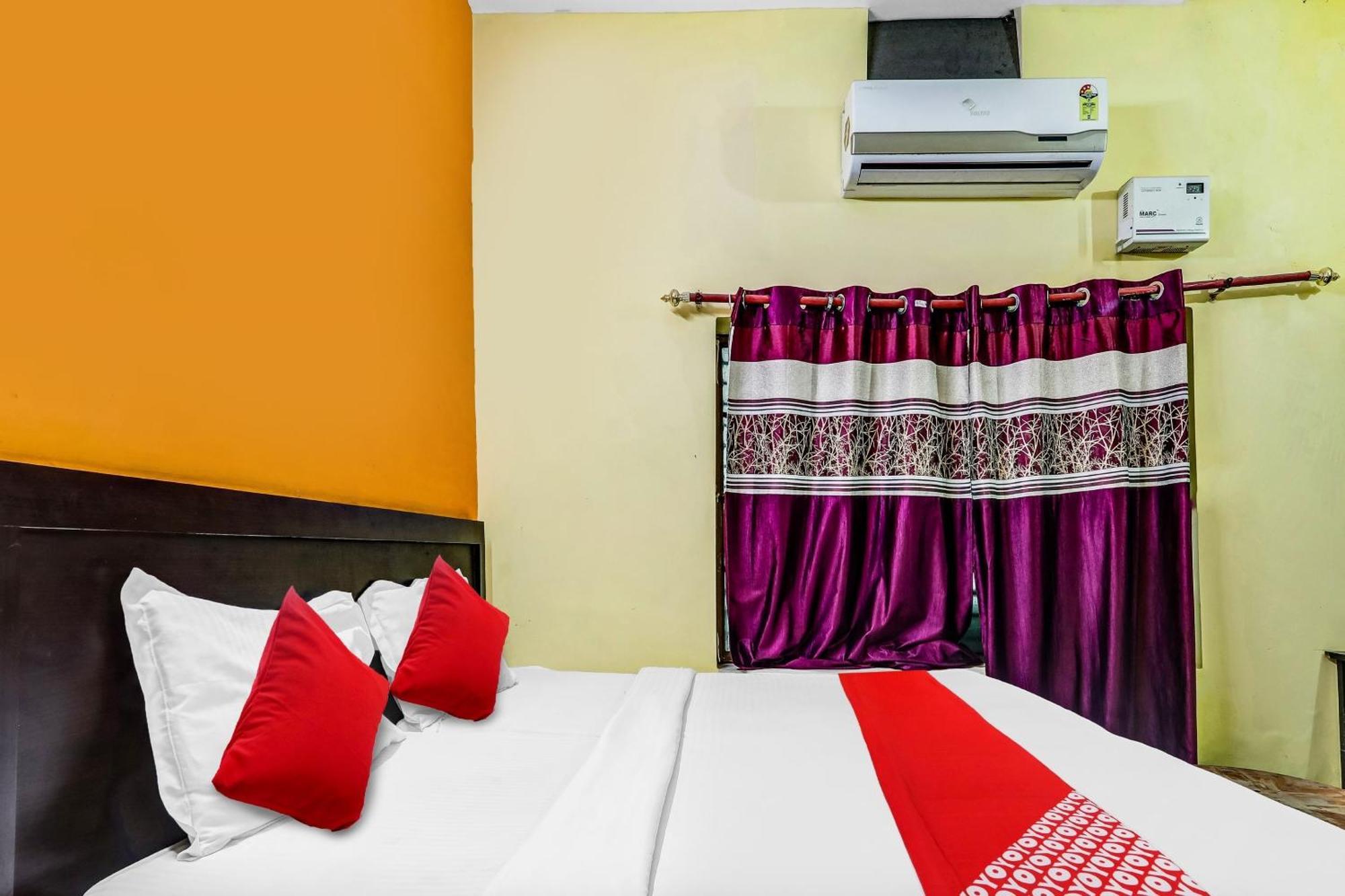 Flagship Hotel Suman Niwas Bijnaur Buitenkant foto